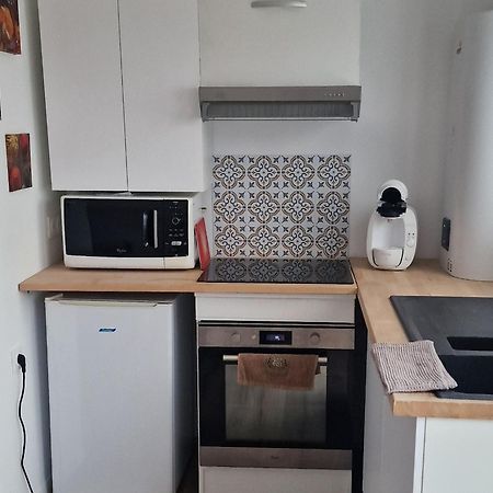 Studio Renard Quartier Marais, Terrasse En Rez De Jardin, Matelas Confort Bourges Exterior foto